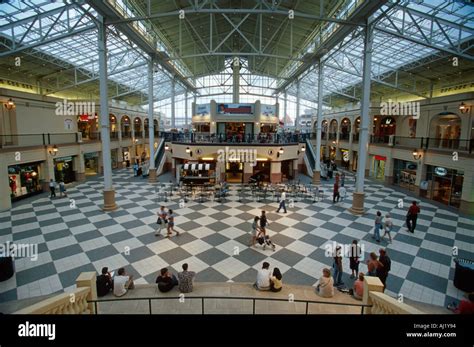 Easton mall columbus - Easton Town Center has announced several high-end tenants are coming to the Columbus shopping complex next year, including some new to Ohio.
